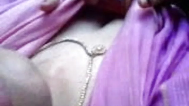 ஆபாச ஆன்லைன் பதிவு இல்லை பெண் சூடான வழிகளில் இந்திய