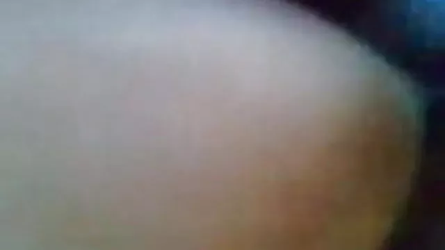 ஆபாச ஆன்லைன் பதிவு இல்லை அவளது
