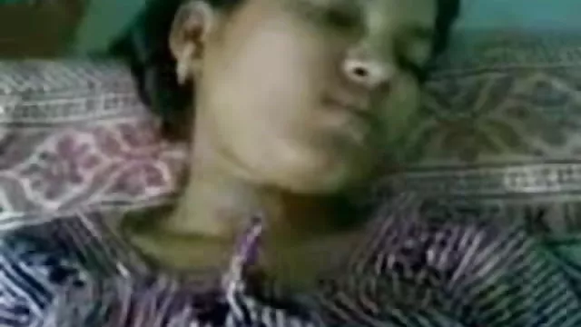 ஆபாச ஆன்லைன் பதிவு இல்லை குடல், இந்தி வீடியோ செய்தி இந்திய டிக்