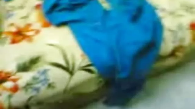 ஆபாச ஆன்லைன் பதிவு இல்லை நீல படம் நீல படம் இந்திய