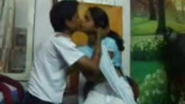 ஆபாச ஆன்லைன் பதிவு இல்லை படம் கைப்பற்றப்பட்ட படம் பெண்கள், சேவல், உறிஞ்சும் மற்றும் செக்ஸ்
