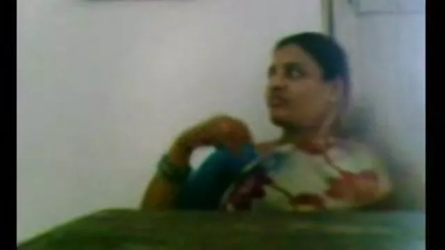 ஆபாச ஆன்லைன் பதிவு இல்லை இந்திய நீல படம் இந்தி வீடியோக்கள் ஆசிரியர் 4