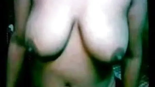 ஆபாச ஆன்லைன் பதிவு இல்லை பங்களா இல்லை என் இரவு
