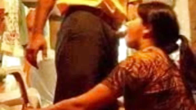 ஆபாச ஆன்லைன் பதிவு இல்லை இந்திய அத்தை 8