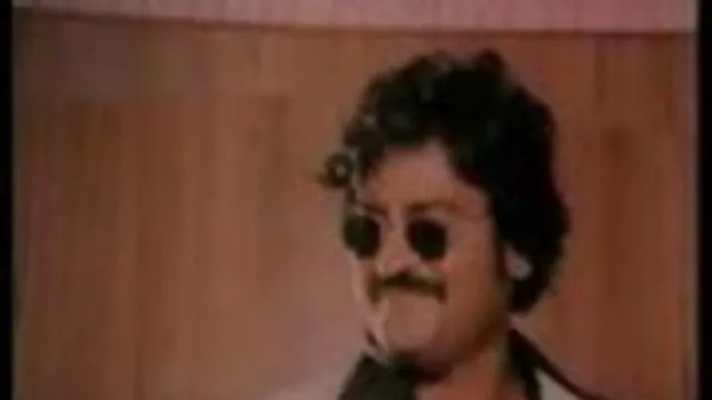 ஆபாச ஆன்லைன் பதிவு இல்லை மிகவும் கவர்ச்சியாக படம் ஜவானி (4) -
