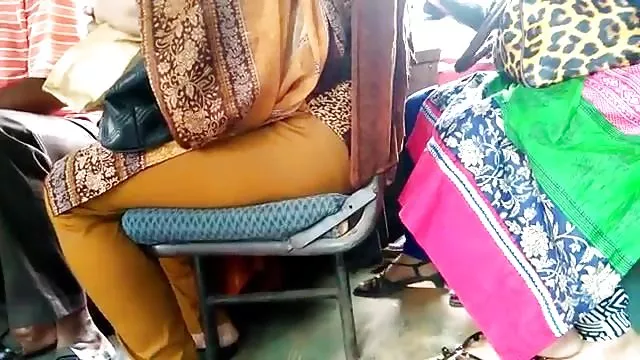 ஆபாச ஆன்லைன் பதிவு இல்லை வங்கதேச கவர்ச்சி வீடியோ படம் இந்தி தான் பார்க்க