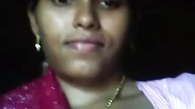 ஆபாச ஆன்லைன் பதிவு இல்லை சென்னை கவர்ச்சி படம் அப்பாவி பணிப்பெண் சமீபத்திய