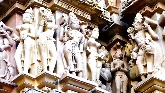 ஆபாச ஆன்லைன் பதிவு இல்லை மிகவும் அழகான கோவில்