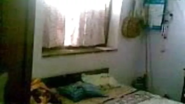 ஆபாச ஆன்லைன் பதிவு இல்லை பங்களா தேசி மனைவி வீட்டில் தனியாக 54
