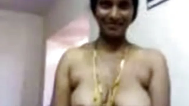 ஆபாச ஆன்லைன் பதிவு இல்லை தென் குண்டான வீடியோக்களை பதிவிறக்க இந்திய தெலுங்கு ஆண்ட்டி காட்ட அவள் என் தன் வாடிக்கையாளர்