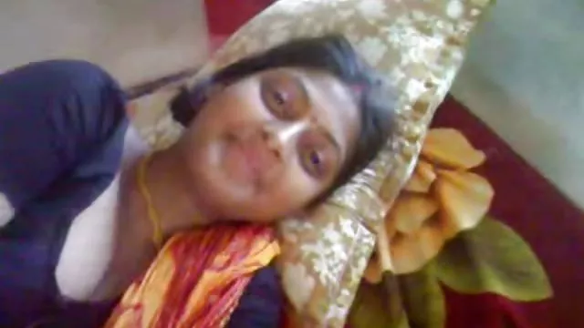 ஆபாச ஆன்லைன் பதிவு இல்லை அழகான கவர்ச்சி வீடியோ பதிவிறக்க செக்ஸ் இந்திய தேசி ஆண்ட்டி கவர்ச்சி கவர்ச்சியான